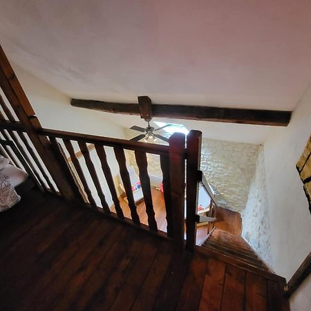 Le Relais Des Elephants Colores Virlet Buitenkant foto